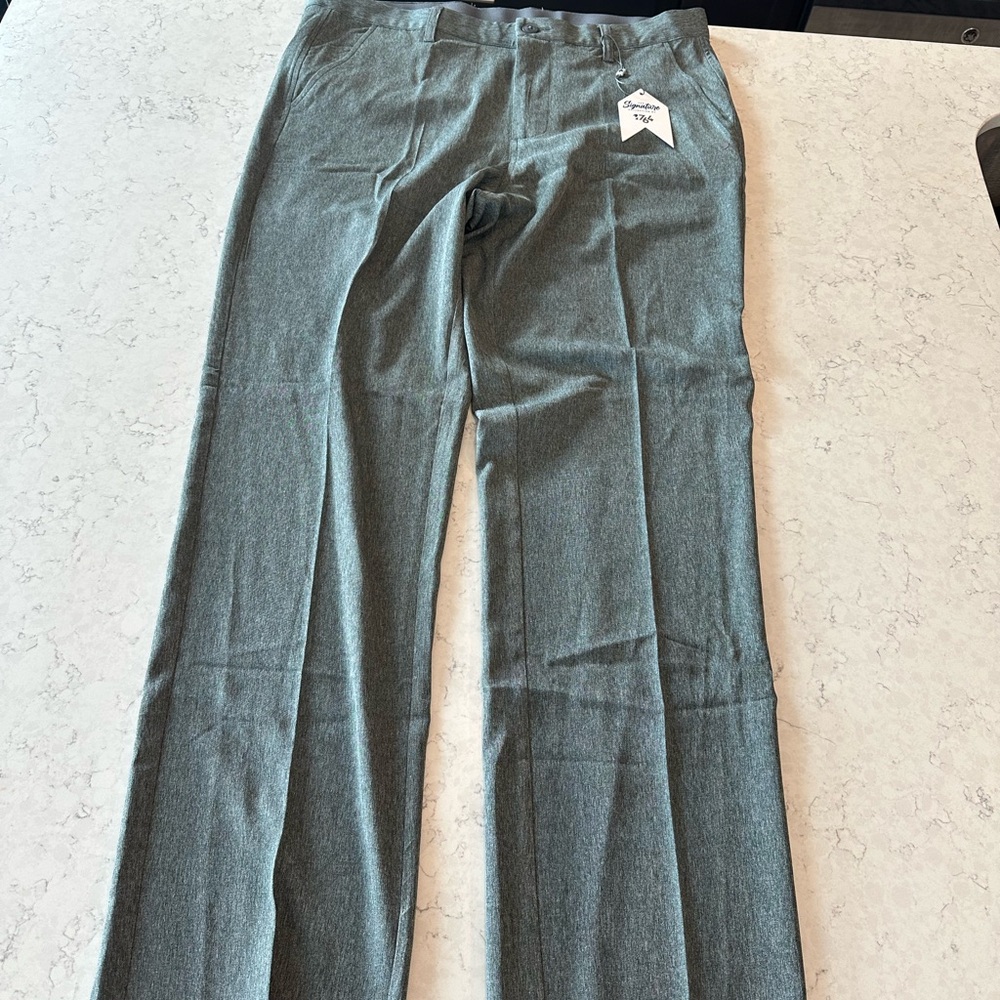 Classic Men's Gray Dress Pants